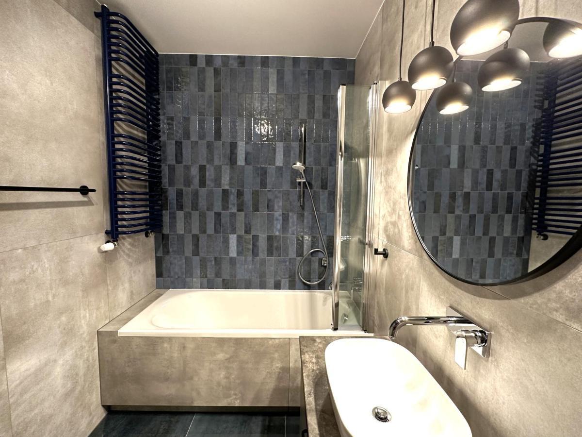 Apartament Lotnisko Chopina Warsaw Airport Ngoại thất bức ảnh