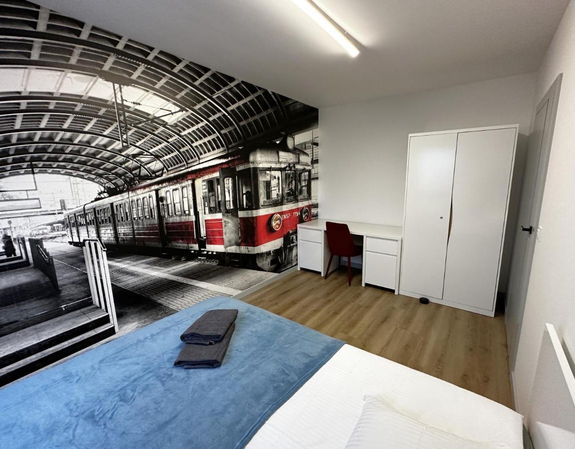 Apartament Lotnisko Chopina Warsaw Airport Ngoại thất bức ảnh