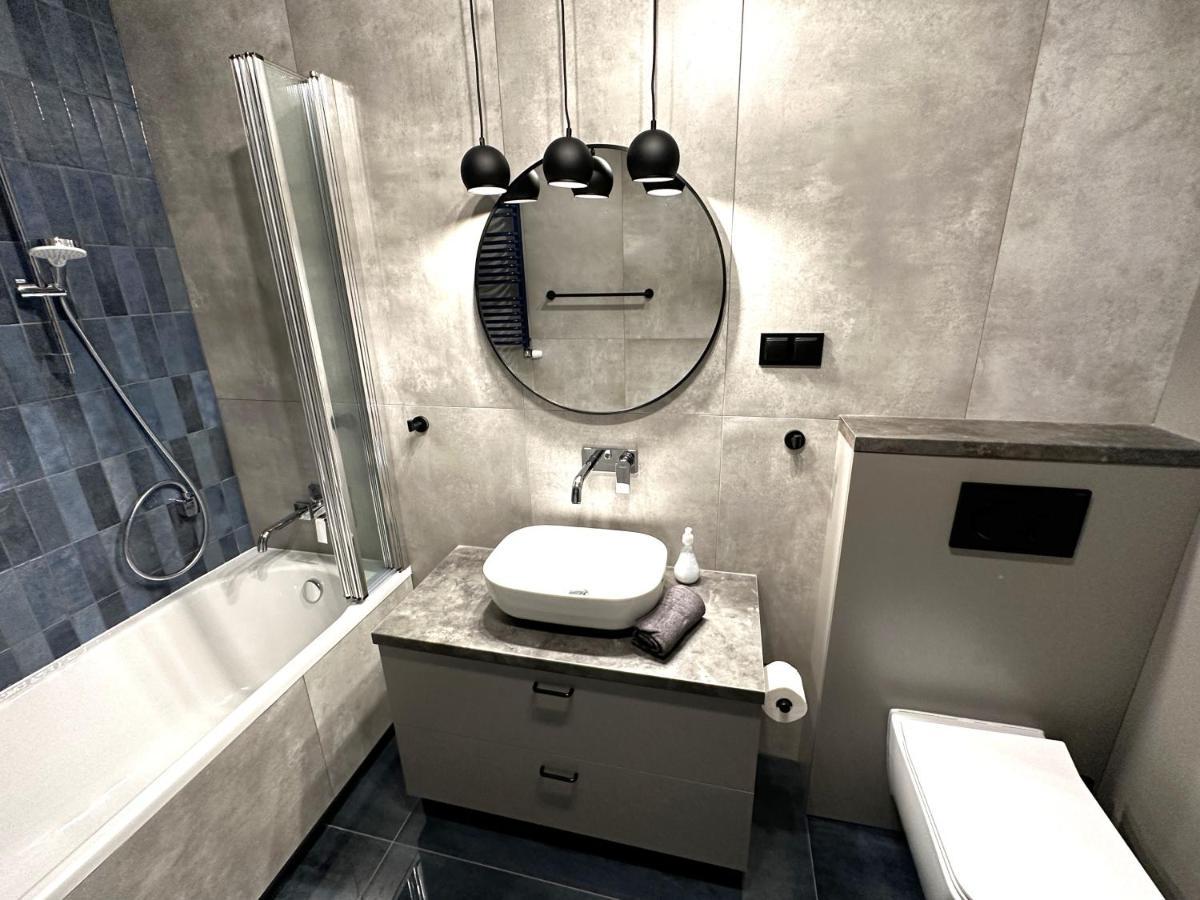 Apartament Lotnisko Chopina Warsaw Airport Ngoại thất bức ảnh