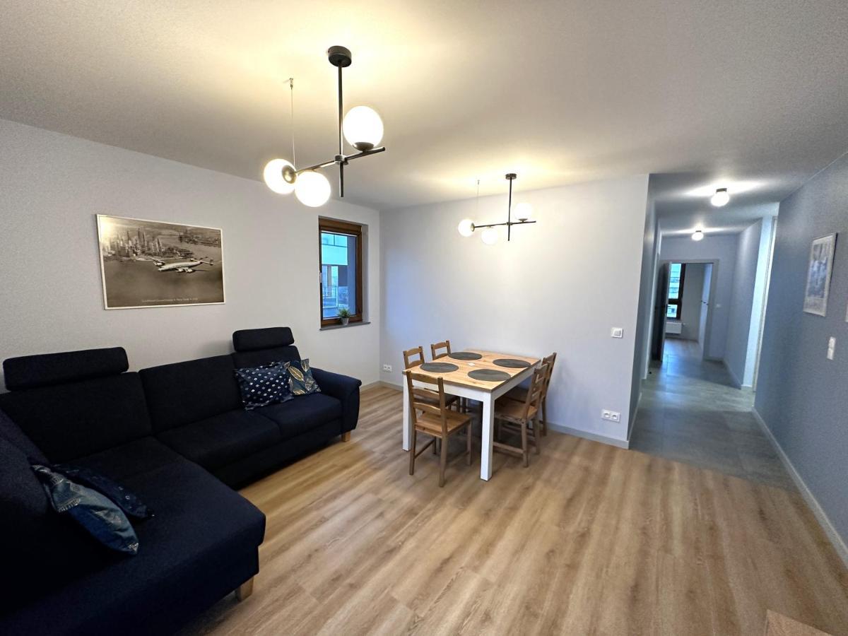 Apartament Lotnisko Chopina Warsaw Airport Ngoại thất bức ảnh