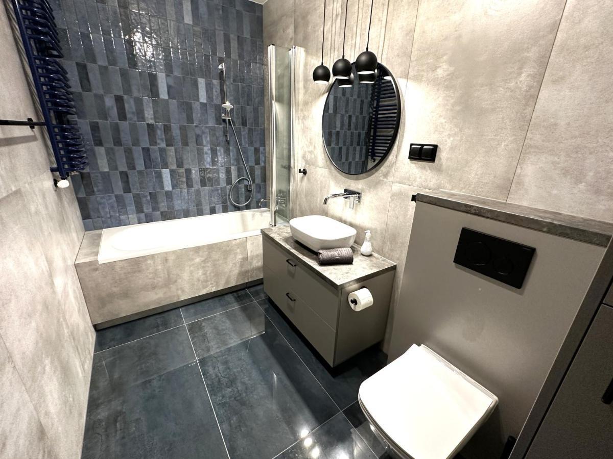 Apartament Lotnisko Chopina Warsaw Airport Ngoại thất bức ảnh